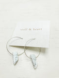 Orecchini a Cerchio in Argento Sterling con Howlite Naturale - Henley