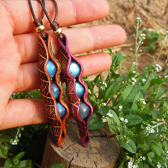Collana Artigianale in Pelle e Labradorite Naturale