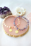 Bracciale in Quarzo Rosa e Ametista con Ciondolo Fiore di Loto in Oro 24K