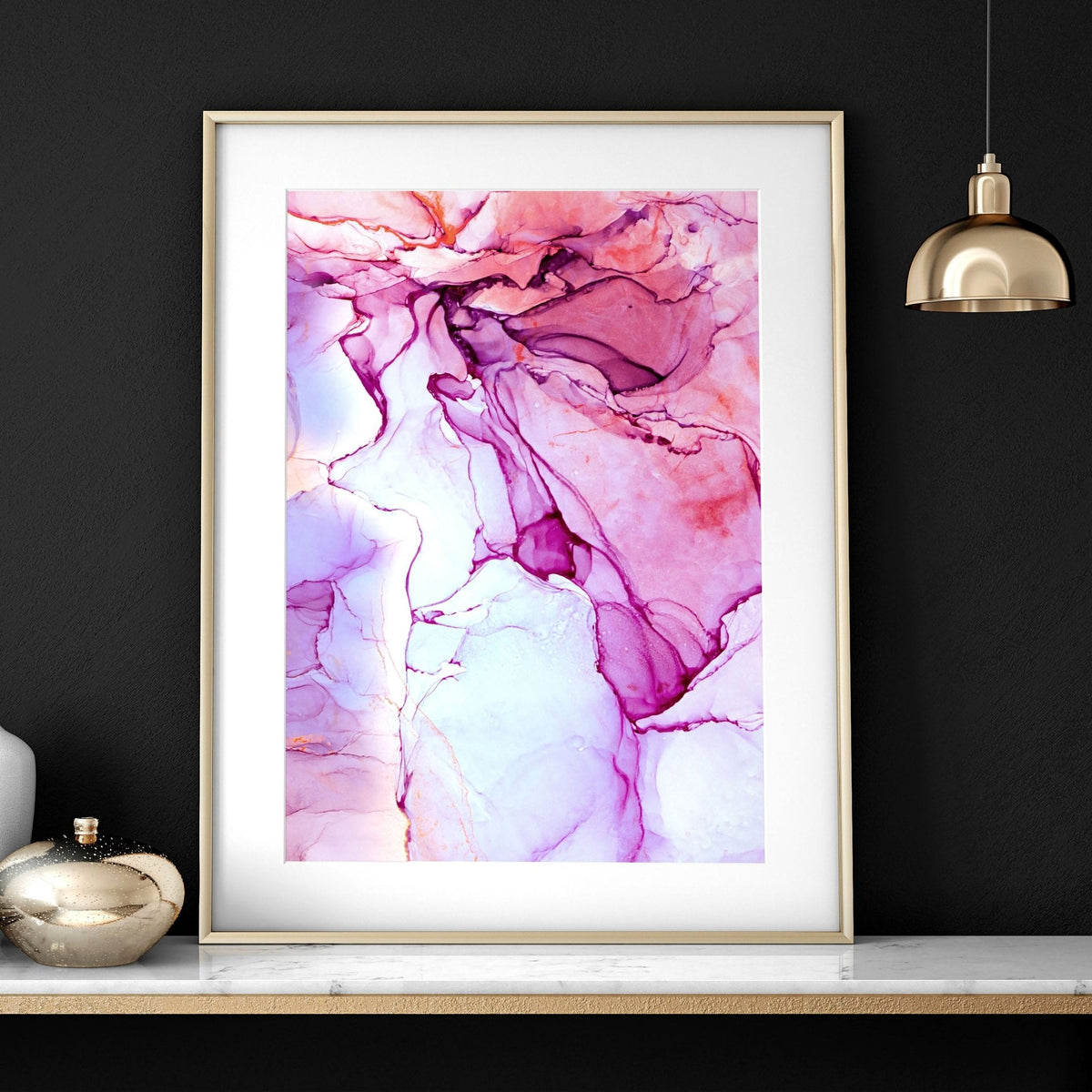 Set di 3 Stampe Astratte per Ufficio | Arte a Inchiostro Bianco e Magenta