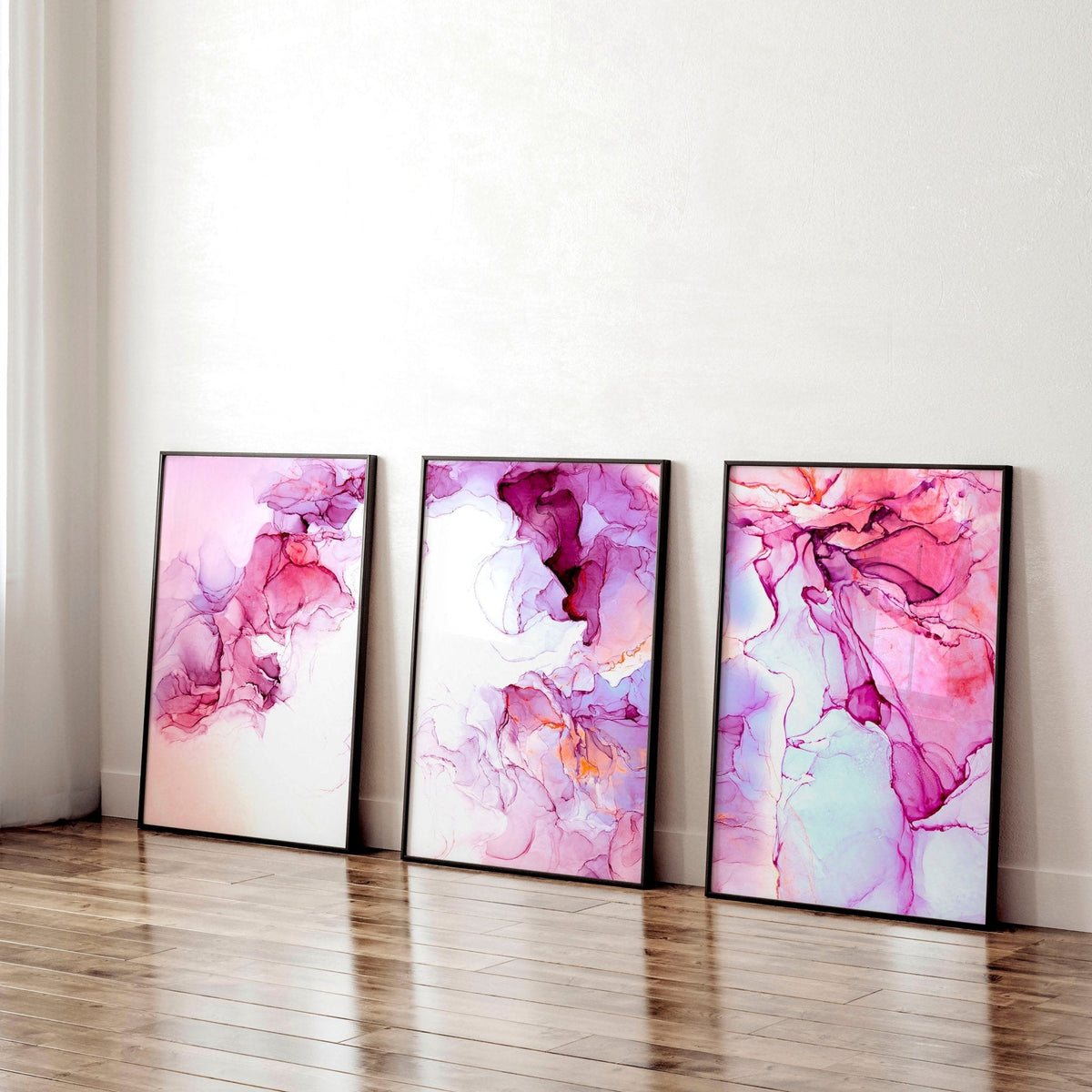 Set di 3 Stampe Astratte per Ufficio | Arte a Inchiostro Bianco e Magenta