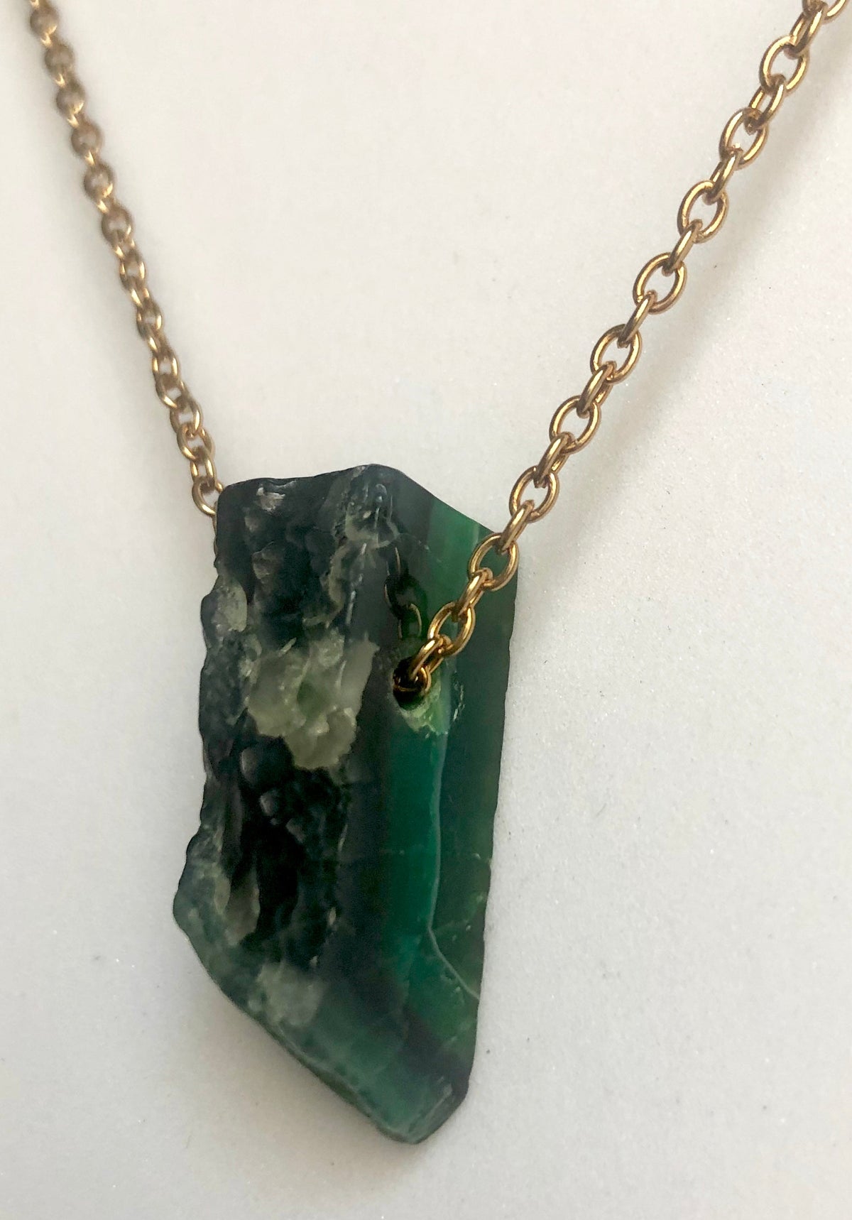 Collana con Pendente in Avventurina Verde Grezza Naturale