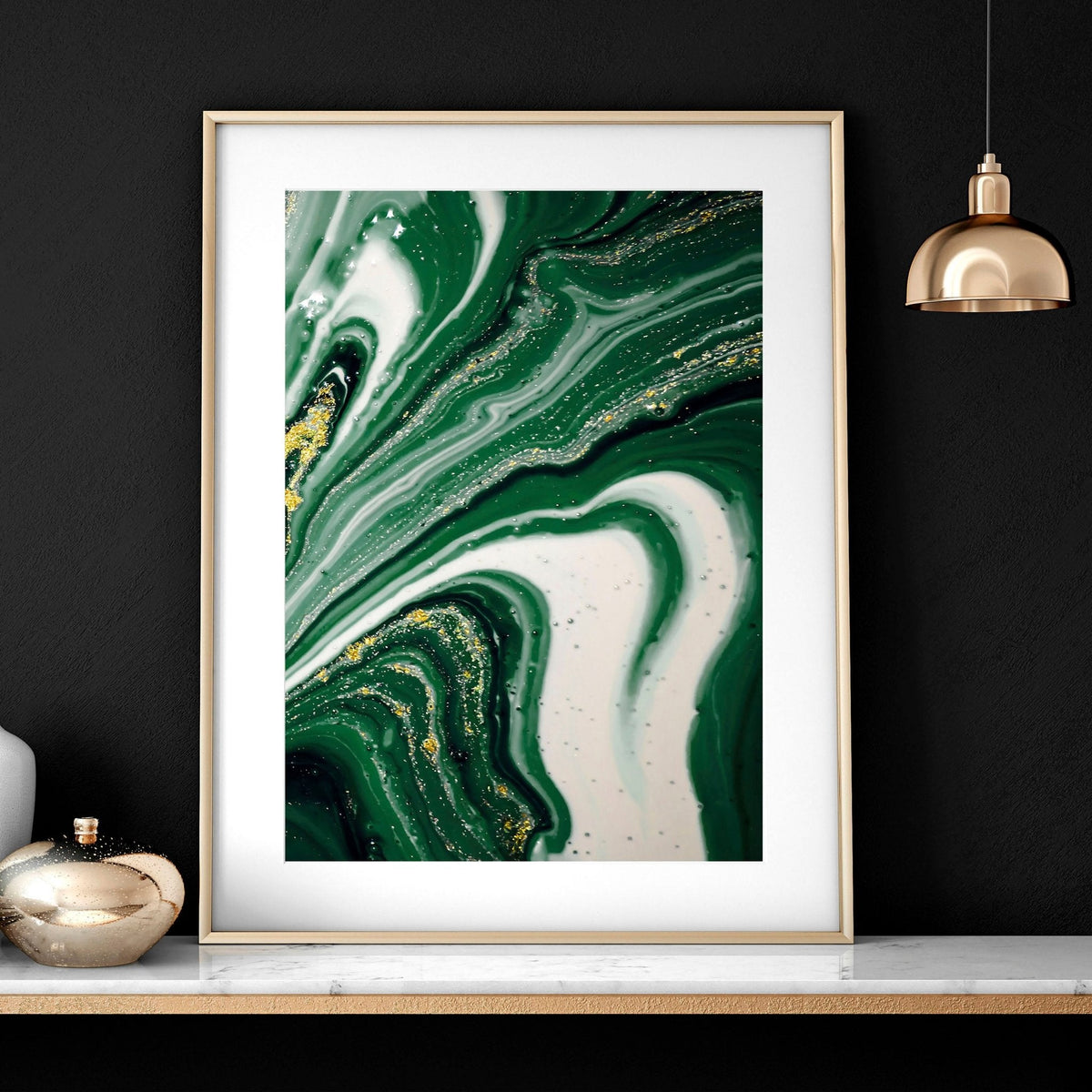 Set di 3 Stampe d'Arte Astratta da Parete Verde Salvia e Oro